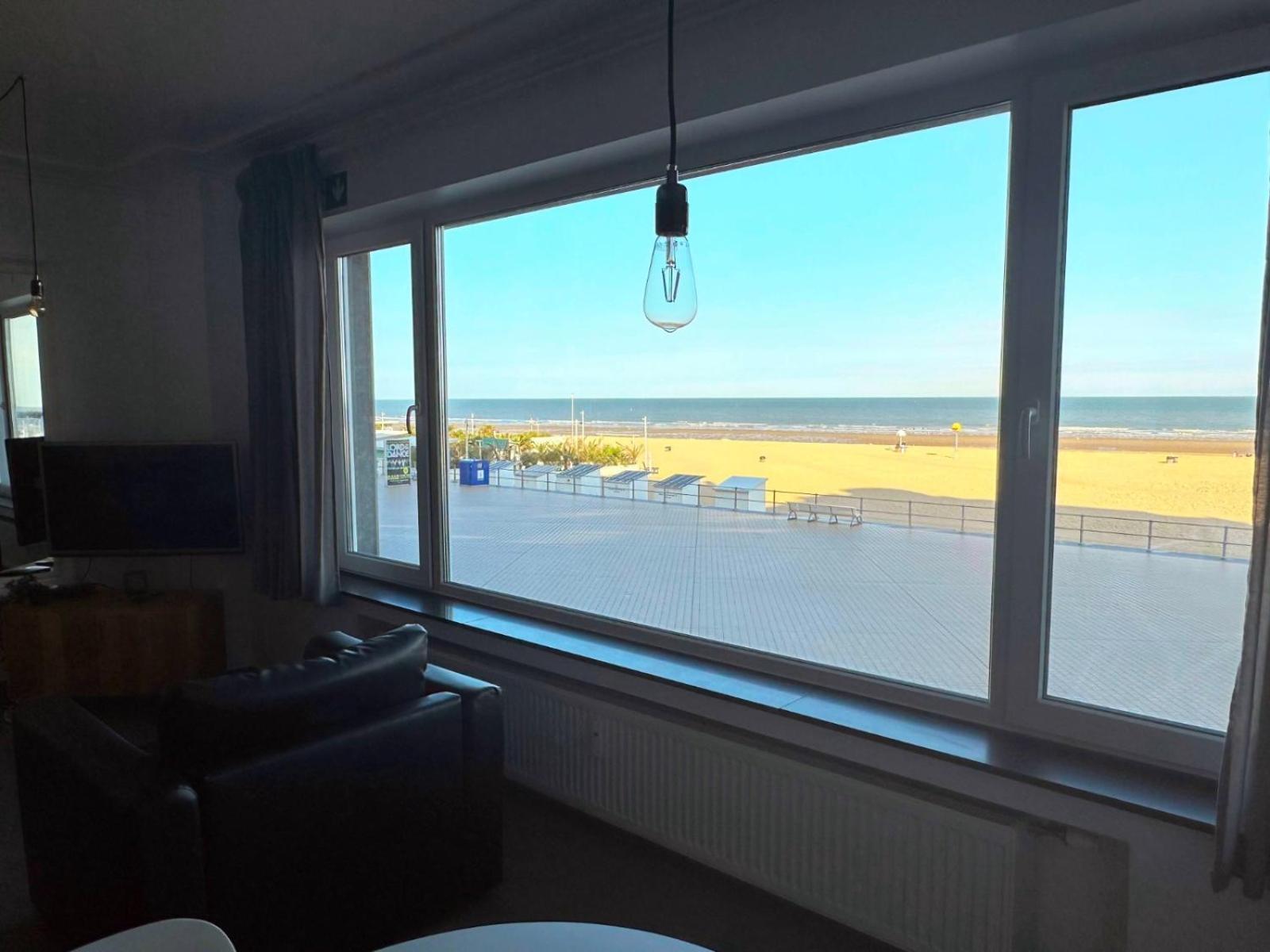 Oostende Zeezicht Majestic 1 Экстерьер фото